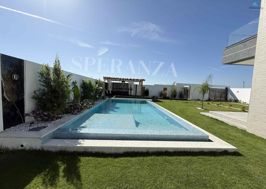 Vente Villa Suzanna S+4