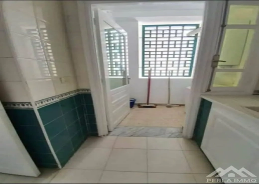 A Vendre Appart S+1 Ennasr 2