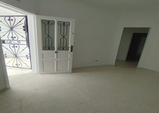 Appartement À Vendre à BEN AROUS - s+3 à vendre - Immobiliere.tn