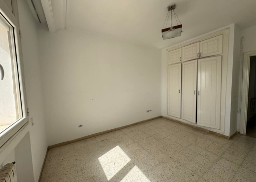 📍ENNASR 2 : APPARTEMENT S+2 A VEN