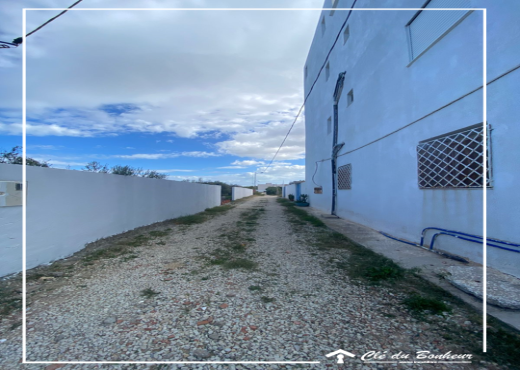 maison inachevée à sidi salah - chotrana 1