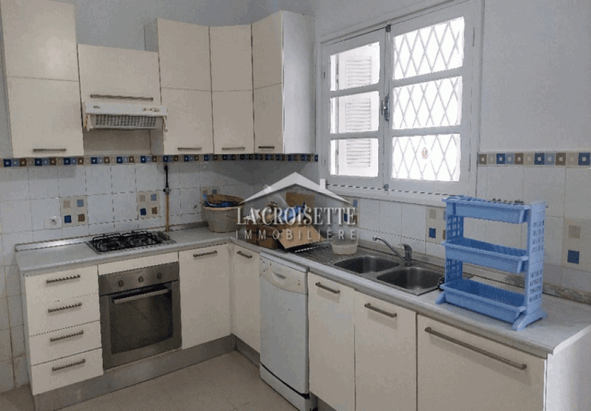 Villa S+5 à La Marsa MVL1511