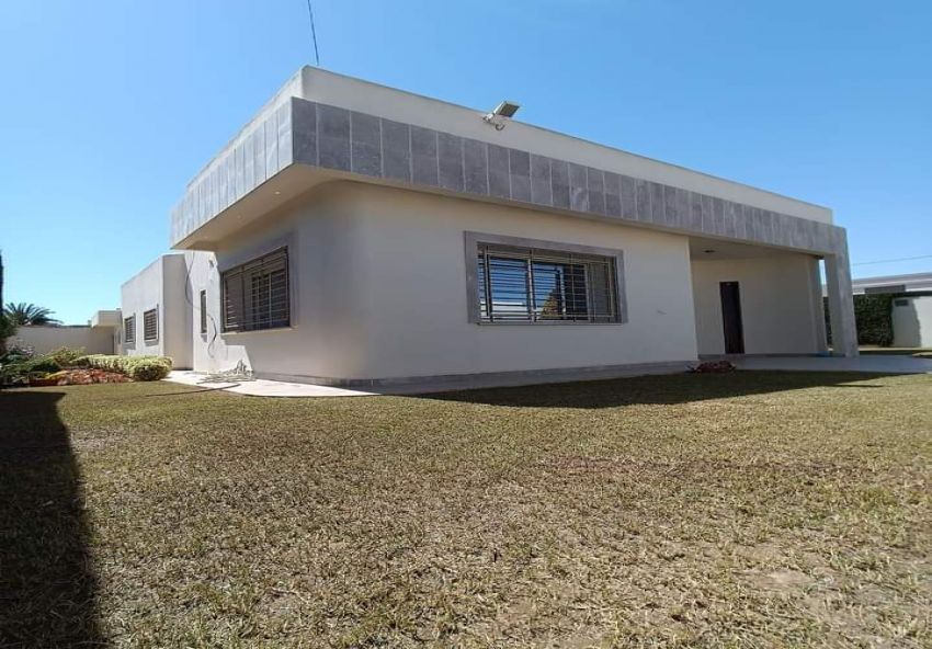location villa s4 plain pied