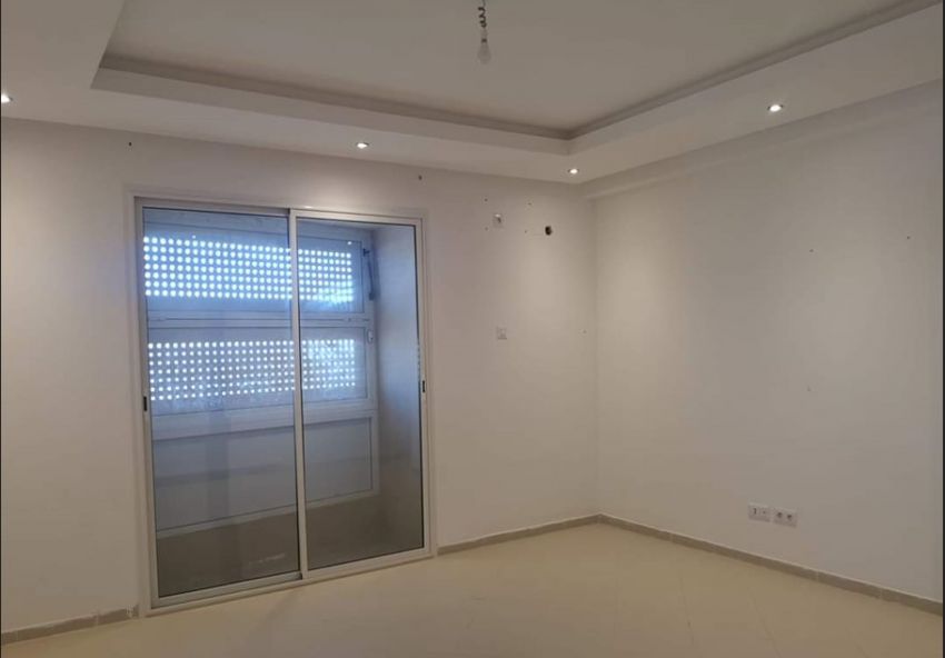 A Louer un appartement haut standing S+2 jamais habité situé à Mourouj 6