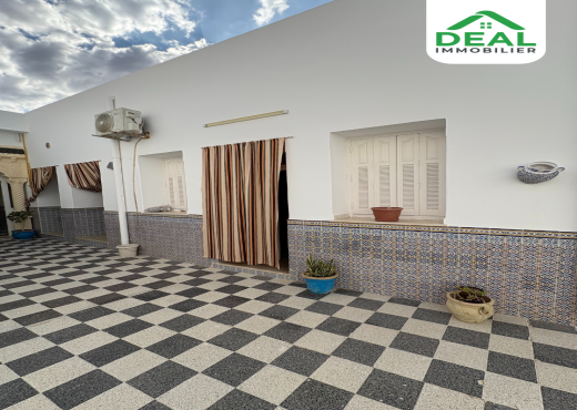 Maison de 380 m² à M'saken