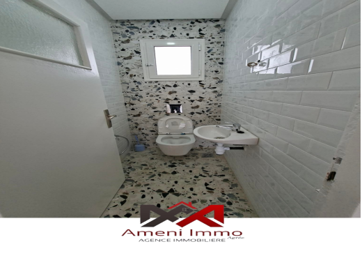 A Louer étage de villa  à bardo