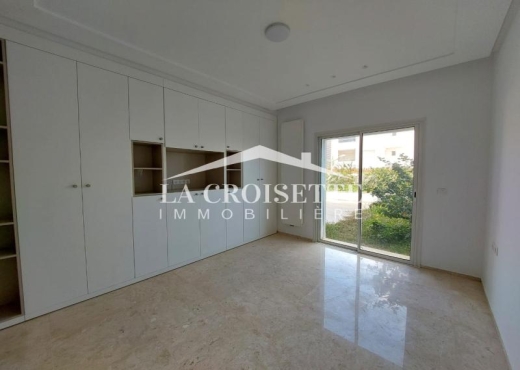 Appartement S+3 à Gammarth
