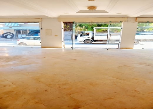 🏢 Local commercial 2 étages à louer – Ras Jebel