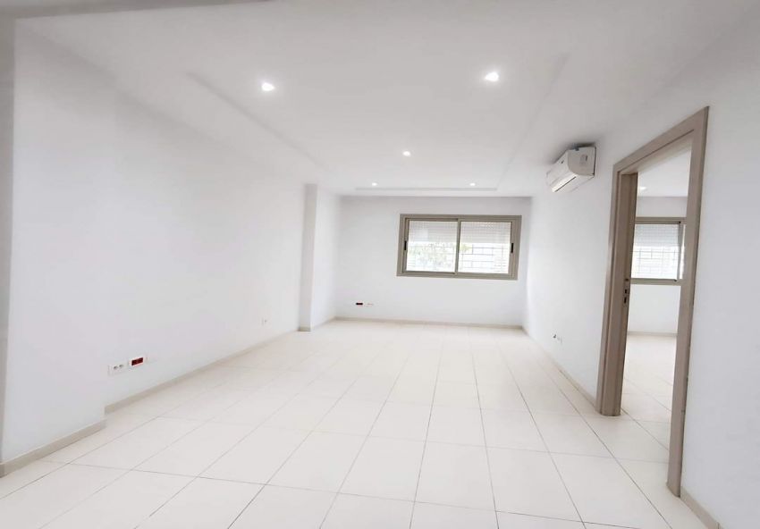 A louer bureau S+1 Route Tunis Sfax