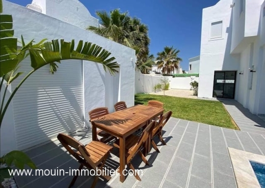 VILLA TROPICALE Yasmine Ham AV1896