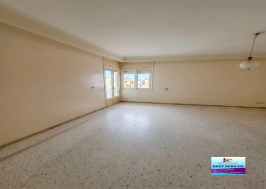 Appartement À Vendre à BIZERTE - À Vendre Appartement S+3 avec Vue Mer Panoramique - Immobiliere.tn - Photo 8