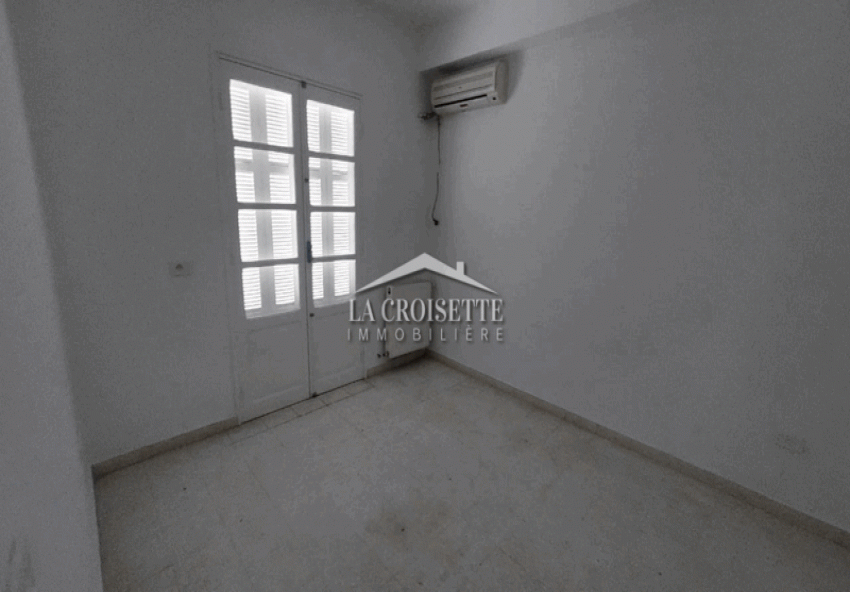 Villa S+5 à La Marsa MVL1511