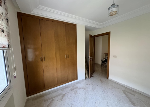 A Vendre Triplex à La Soukra