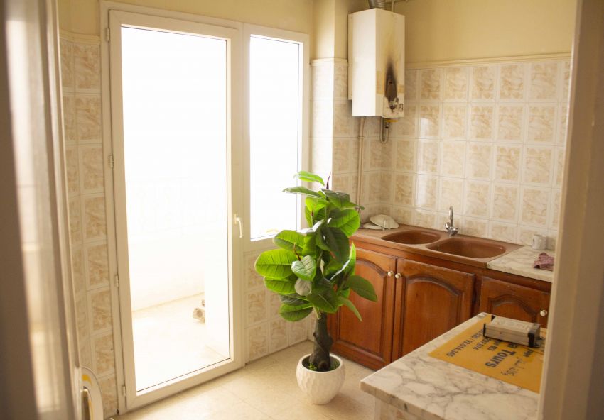 à louer appartement à hammam sousse situé dans la zone touristique à coté de l'hotel cleopatre