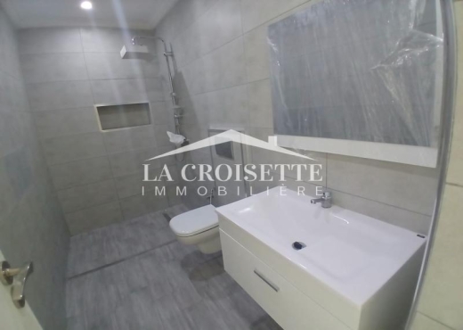 Appartement s+3 vue sur mer à Gammarth zal1590