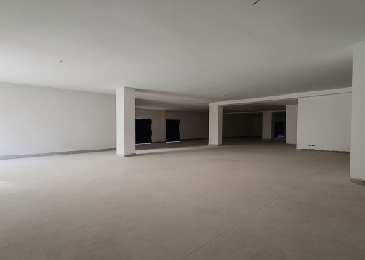 À vendre – Local commercial neuf d