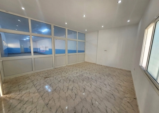 LA SOUKRA – À VENDRE  DÉPÔT