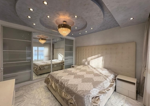 📍LES BERGES DU LAC 2 : APPARTEMENT S+4 DE TRES HA