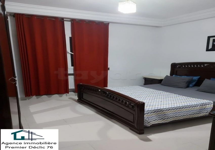 A Vendre Un Appartement haut Standing S+2 à Cité Wahat