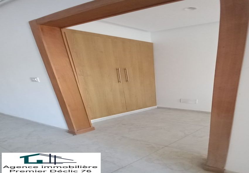 A Louer Un Appartement S2 HS jamais habité à wahat