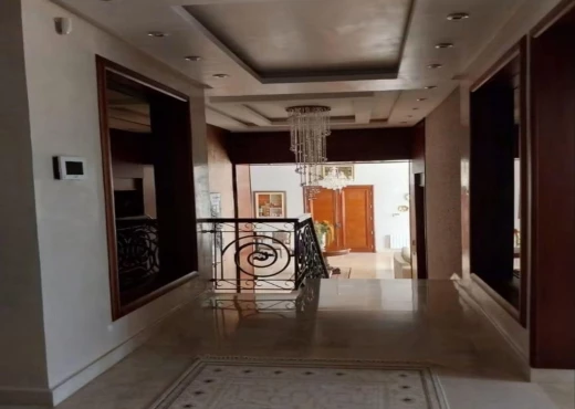 maison À Vendre à SOUSSE - Villa Prestigieuse à khazema - Immobiliere.tn - Photo 6