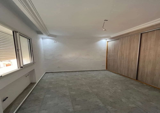 📍RIADH ANDALOUS:  ETAGE D’UNE VIL