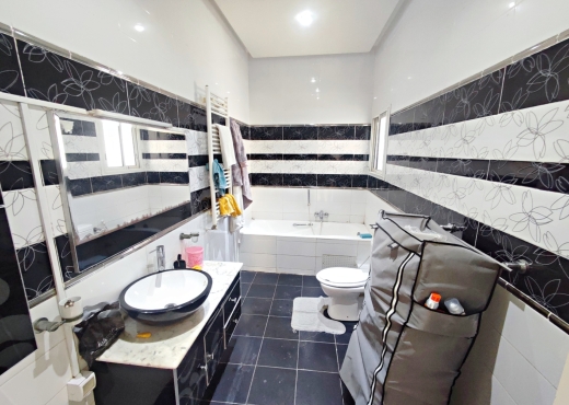 villa À Vendre à ARIANA - Villa à Borj Louzir - Immobiliere.tn - Photo 4