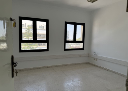 Immeuble  2900 m² à Montplaisir
