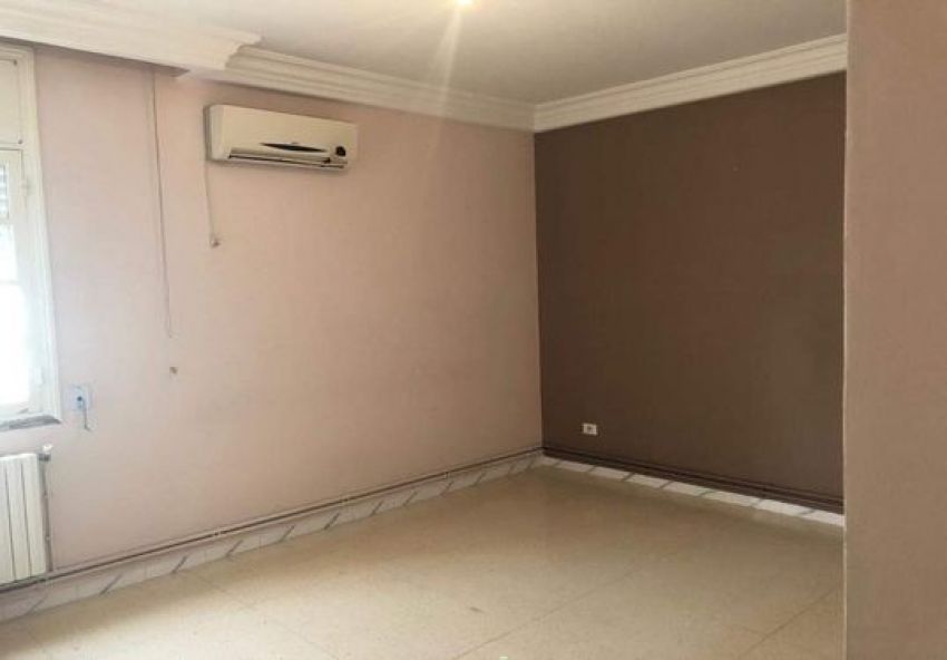 A vendre appartement S+4 à Denden
