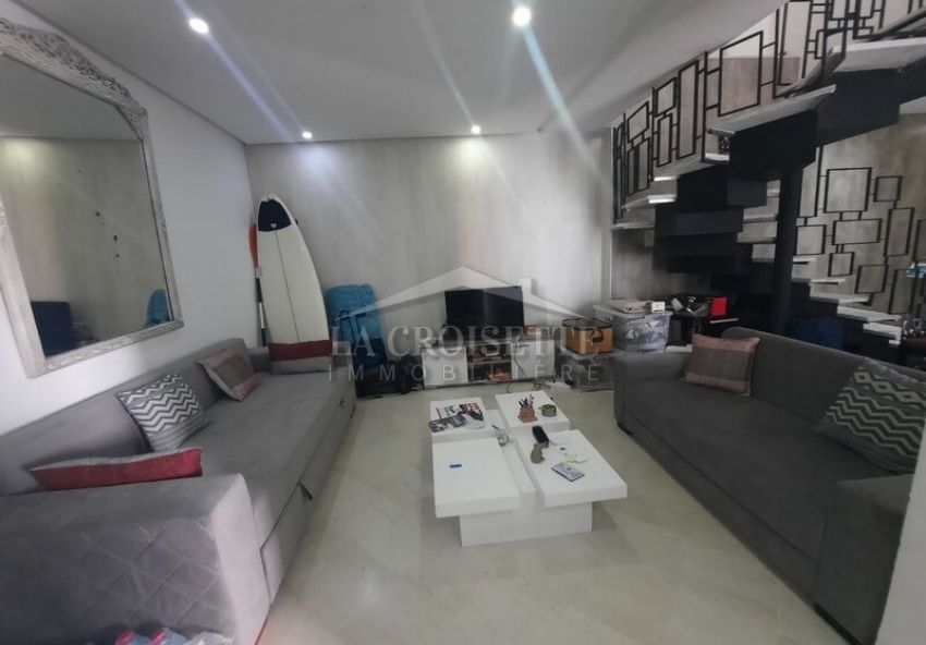 Duplex S+3 meublé à La Marsa  ZDL0222
