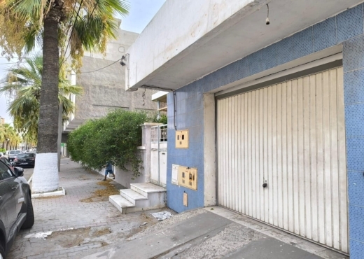 للبيع:ڤيلا في قلب مدينة المكنين