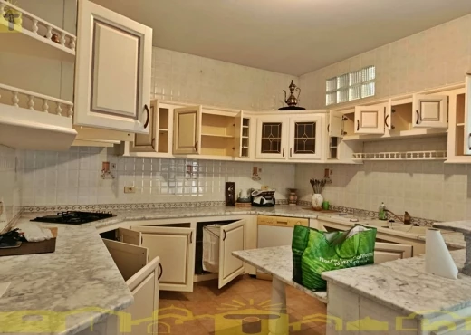 villa À Vendre à NABEUL - Villa avec 2 appartements à vendre à Hammamet - Immobiliere.tn