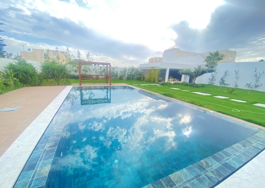 À VENDRE MAISON DE PRESTIGE