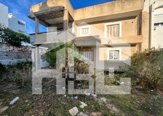 A vendre villa de 412m² à Ennasr 1