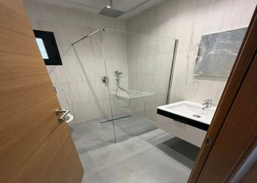 Appartement À Louer à ARIANA - 📍ENNKHILETE - ARIANA:  DES APPARTEMENTS S+1 /S+2/ - Immobiliere.tn - Photo 7