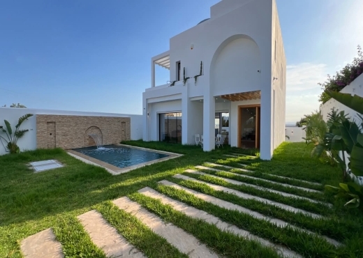 A vendre à Hammamet zone craxi une villa S4