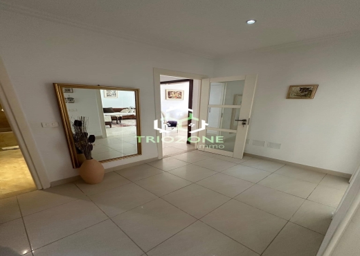 A vendre appartement S+3 spacieux