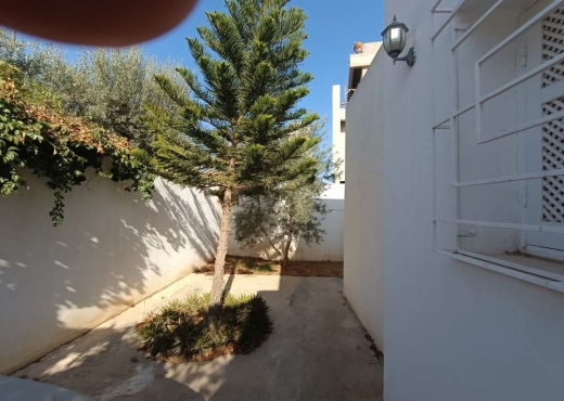 A louer Villa a Khezema Ouest
