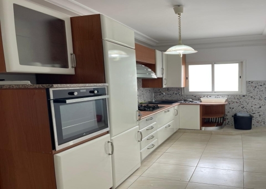 A louer a l'année a hammamet zone miramar un appar