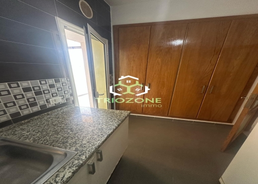 A Vendre Appart S+1 a Cité Wahat
