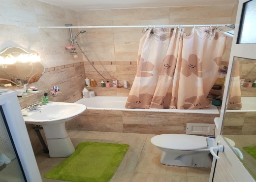A Vendre Triplex a Bizerte