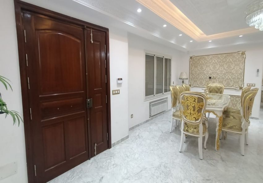 villa À Vendre à BEN AROUS - Luxueuse Villa à Vendre - Immobiliere.tn - Photo 3