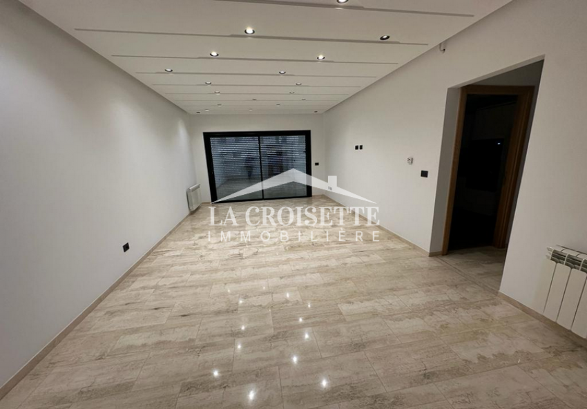 Un Appartement S+2 à Ain Zaghouan Nord MAV1604