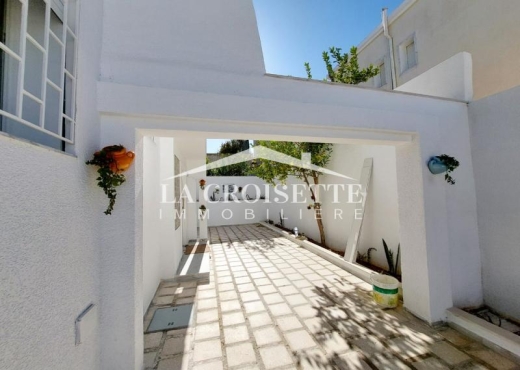 Duplex S+3 avec Jardin à la Marsa