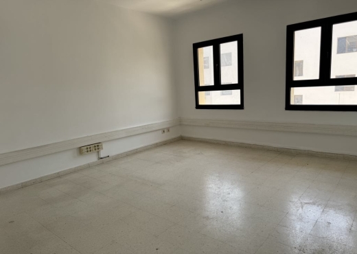 Immeuble  2900 m² à Montplaisir