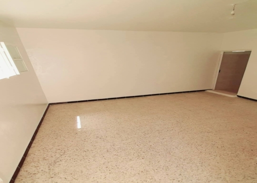 A louer studio à Omrane Supérieur