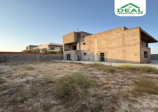 Villa style américain inachevée