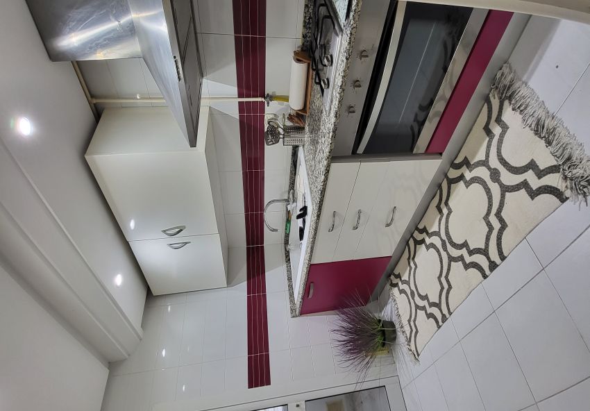 Coquet Appartement Meublé à Vendre