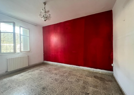 A vendre RDC de villa de 217 m²