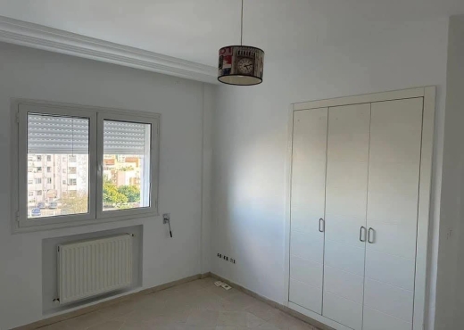 APPARTEMENT s+3 à Ennasr 2